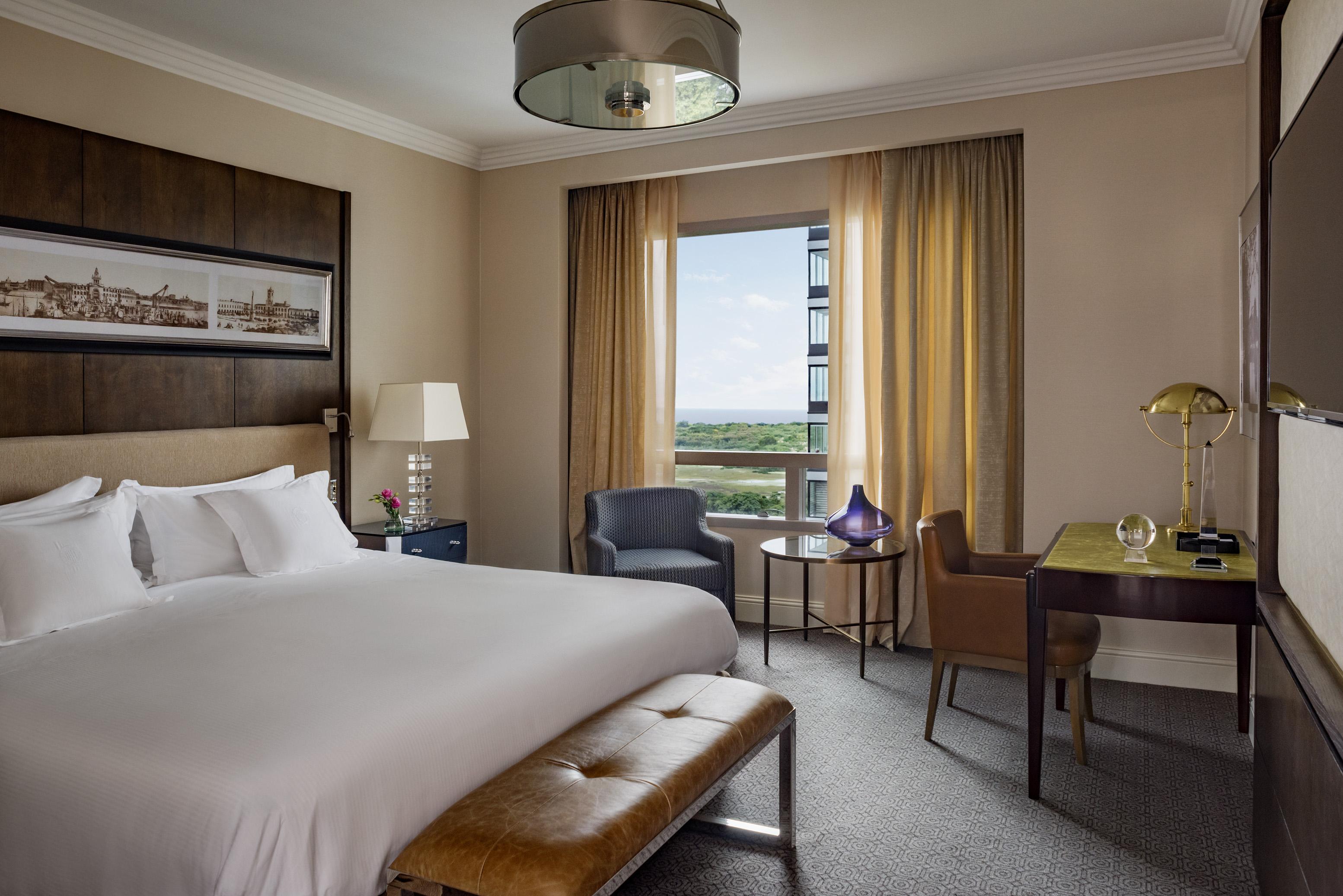 Alvear Icon Hotel