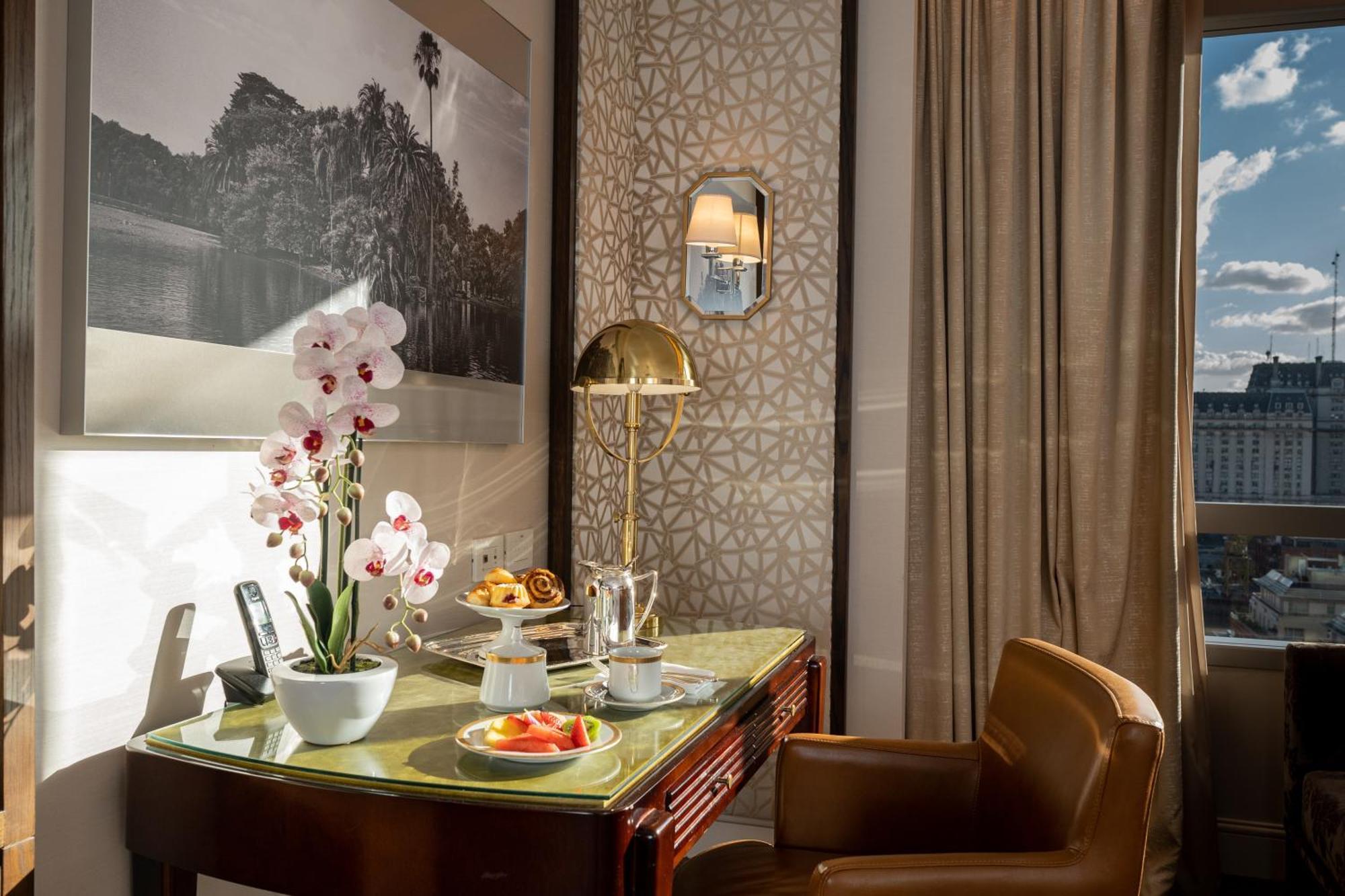 Hotel Alvear Icon